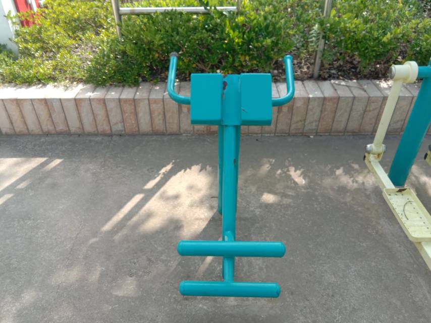 背肌訓練器 背肌訓練器