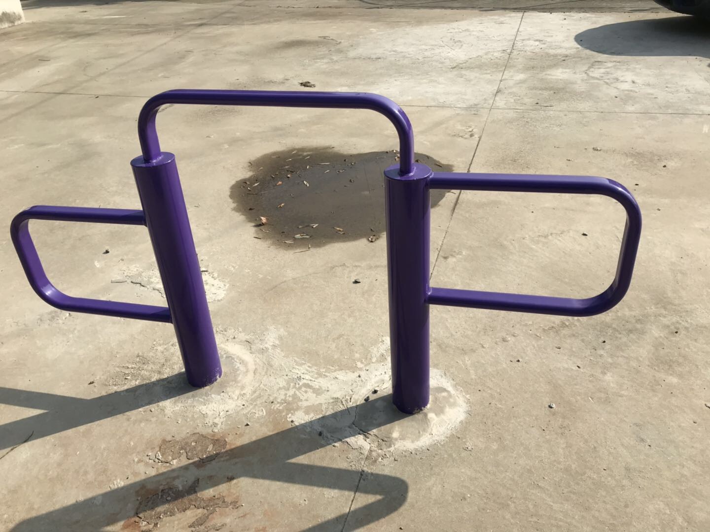 彈振壓腿器 彈振壓腿器