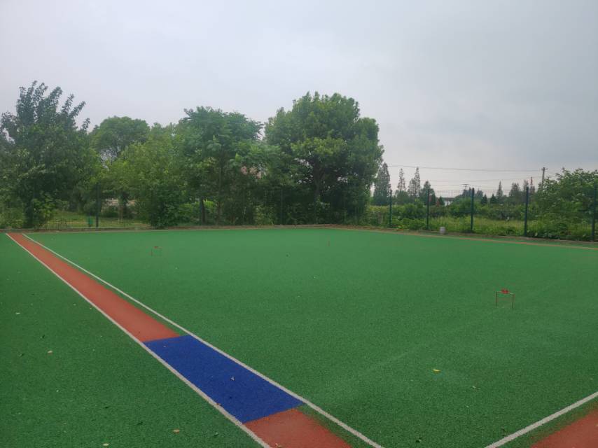 白鶴鎮響新村門球場