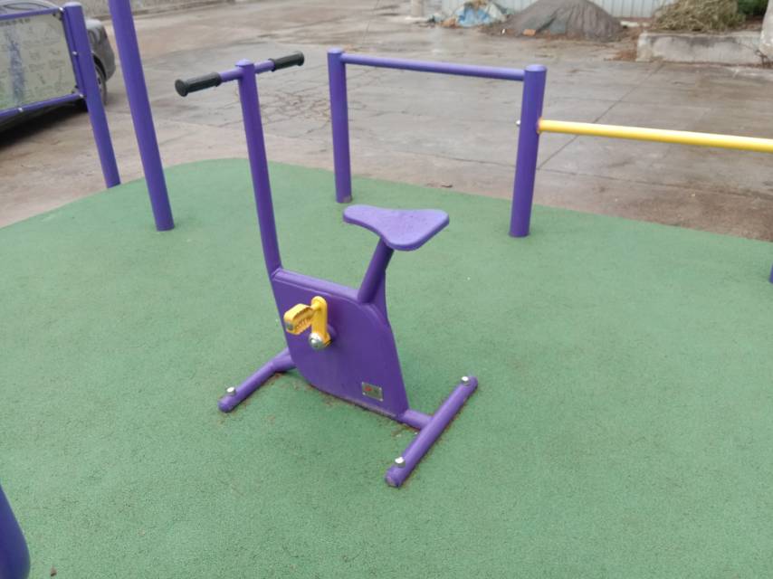 雙位健身車 雙位健身車