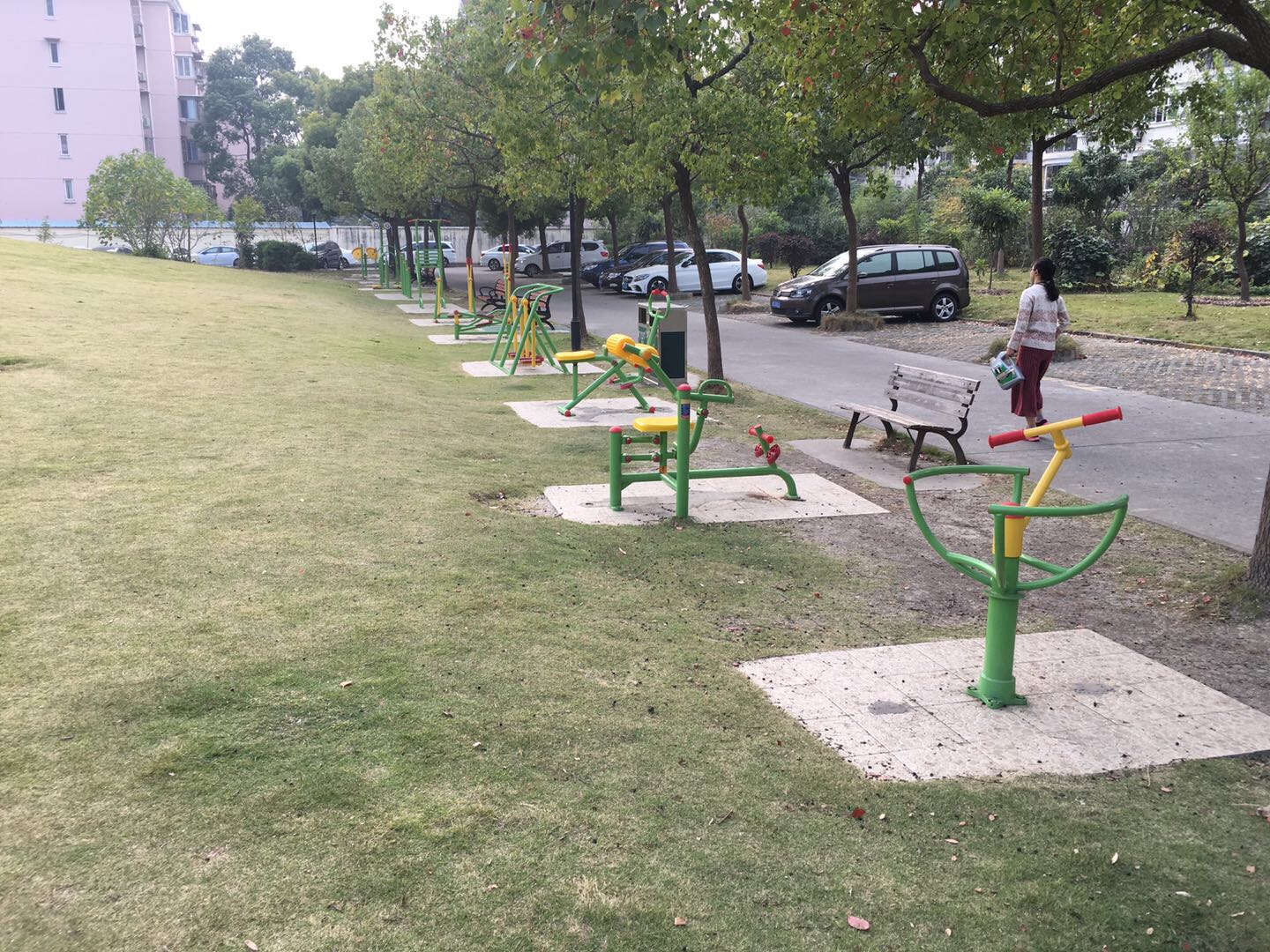 金臺二居金臺路128弄健身苑點