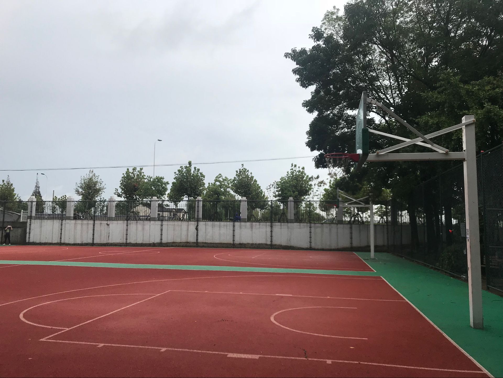 康文小游園市民球場(chǎng)