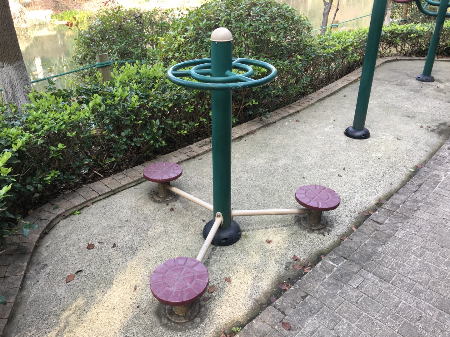 三位扭腰器 三位扭腰器