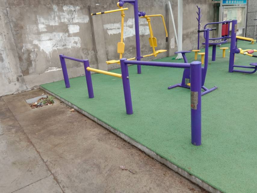 彈振壓腿器 彈振壓腿器