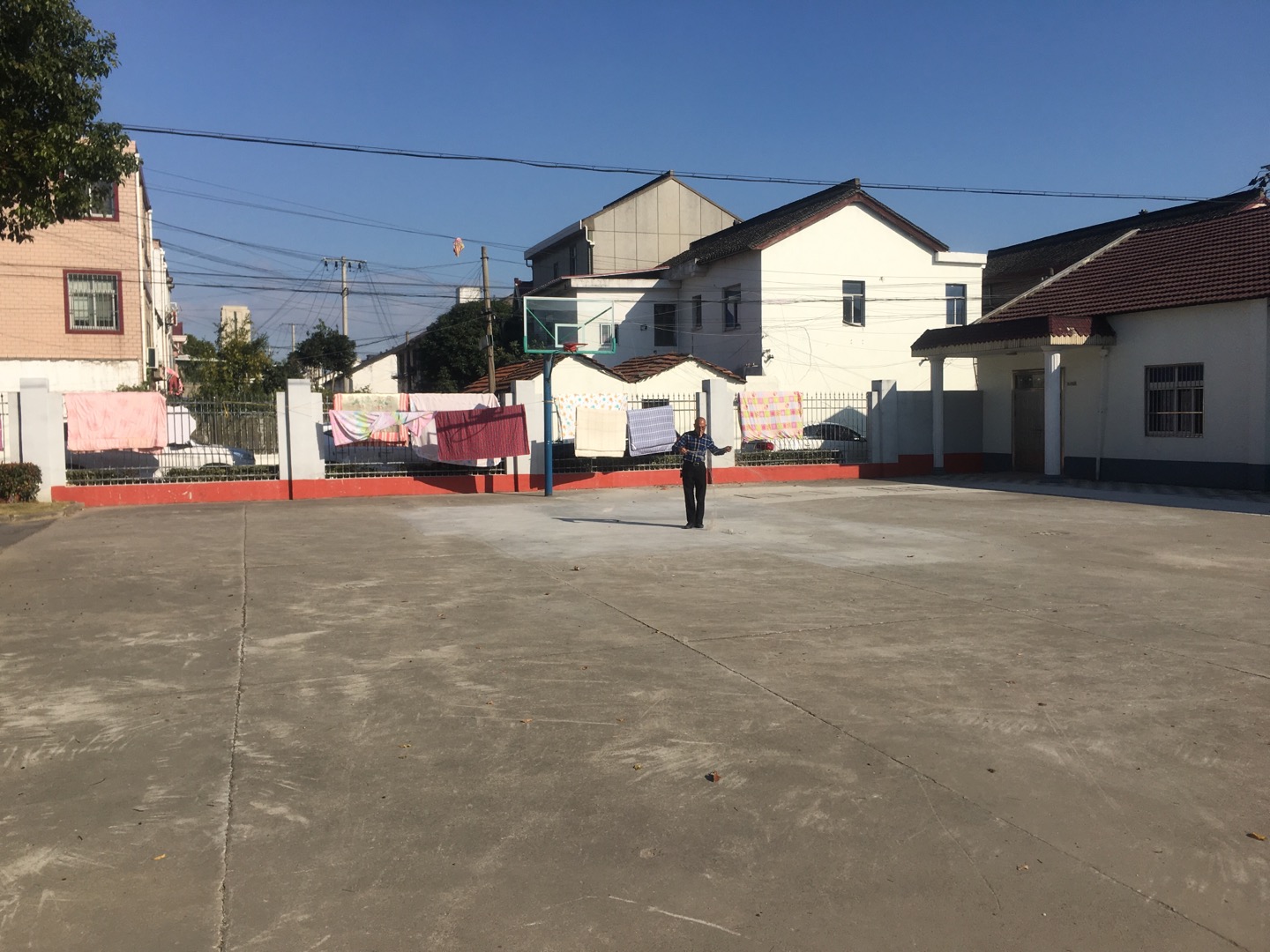 青三村籃球場 青三村籃球場
