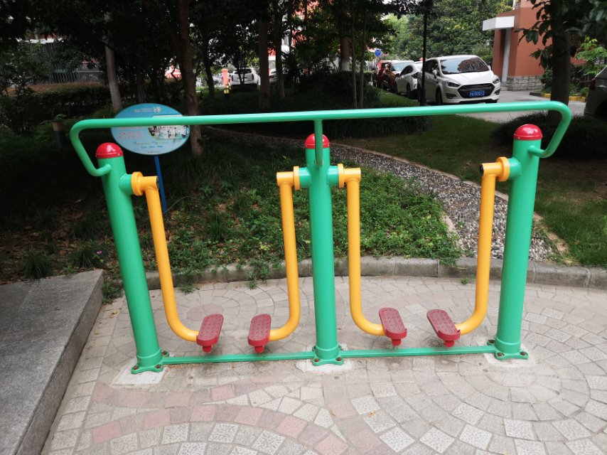 兩聯漫步機 兩聯漫步機