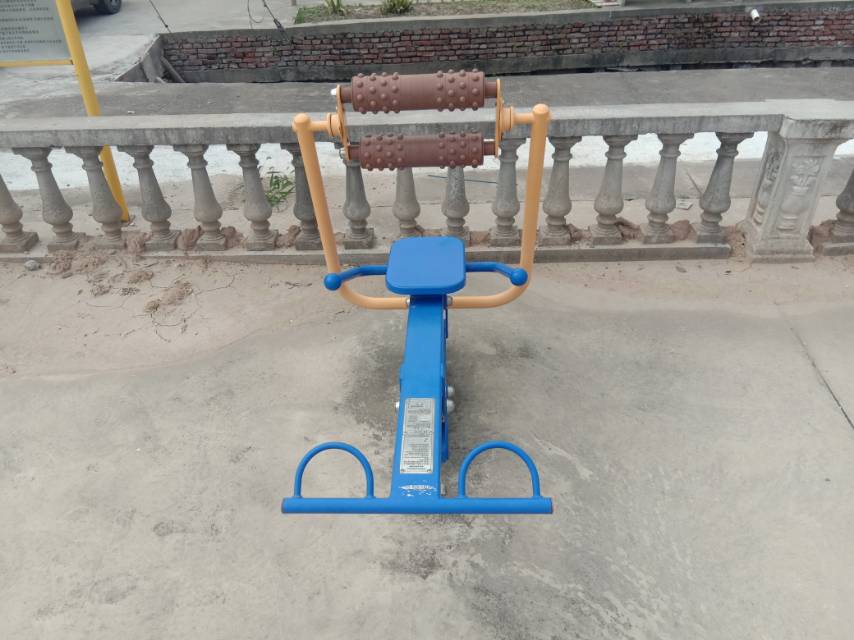 腹背屈伸訓練器 腹背屈伸訓練器