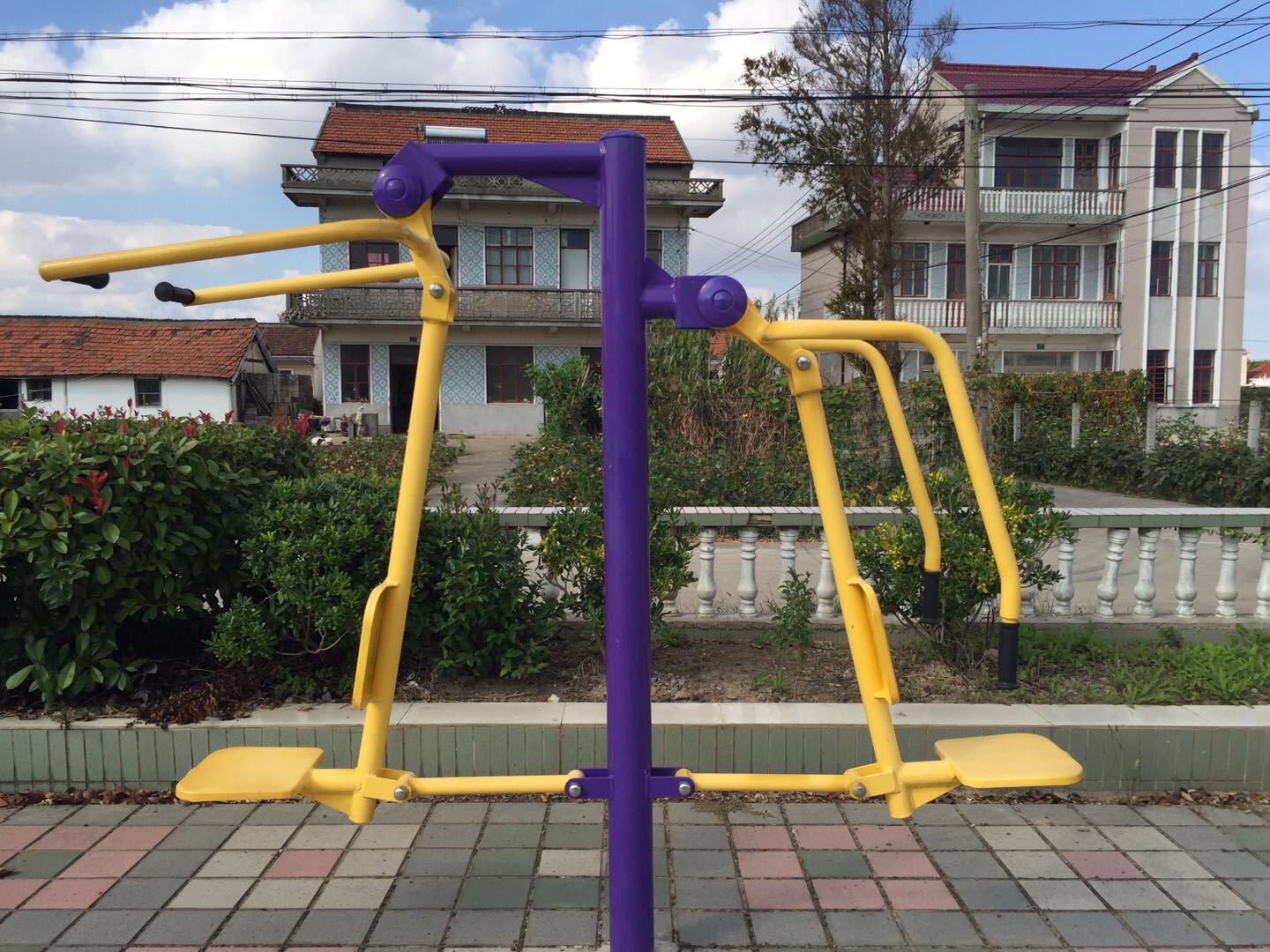 坐推坐拉器 坐推坐拉器