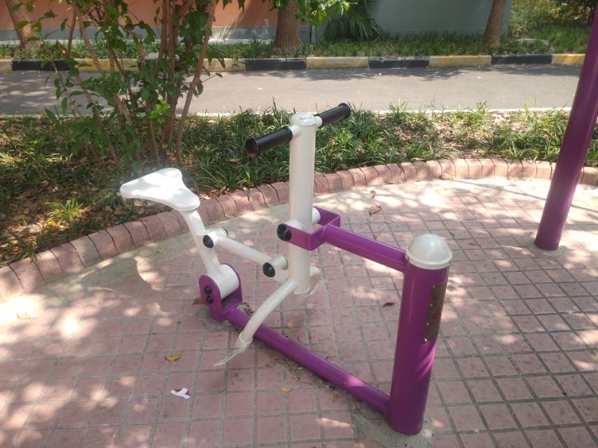 騎馬機