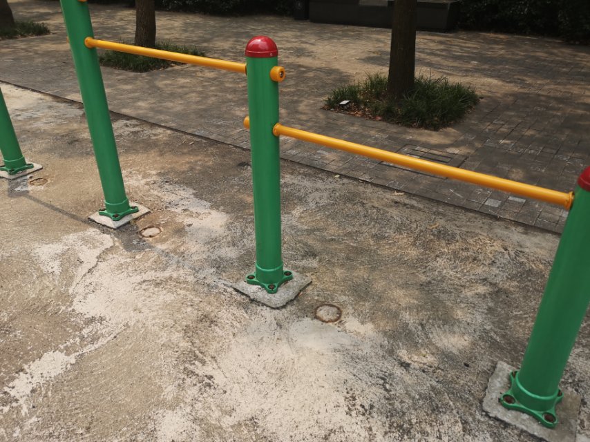 多聯壓腿架 多聯壓腿架