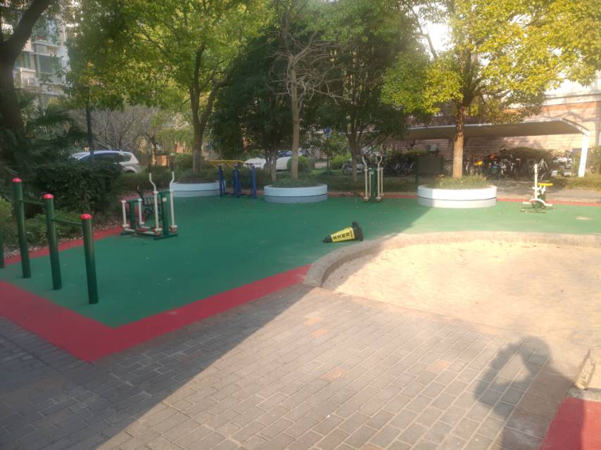 證一居委市民益智健身苑點 證一居委市民益智健身苑點