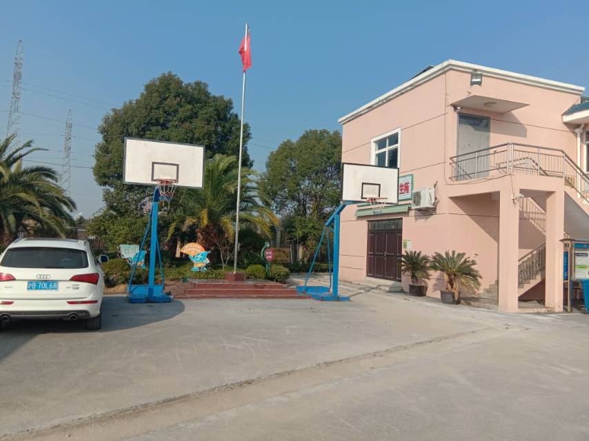 六灶灣村籃球場