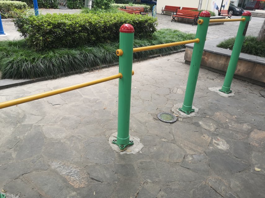 多聯壓腿架 多聯壓腿架