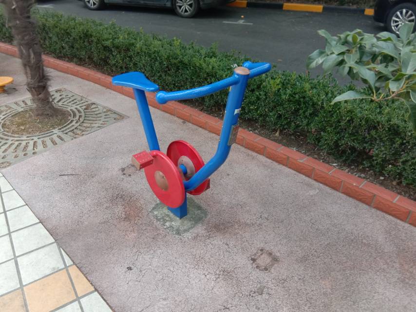 直立健身車 直立健身車