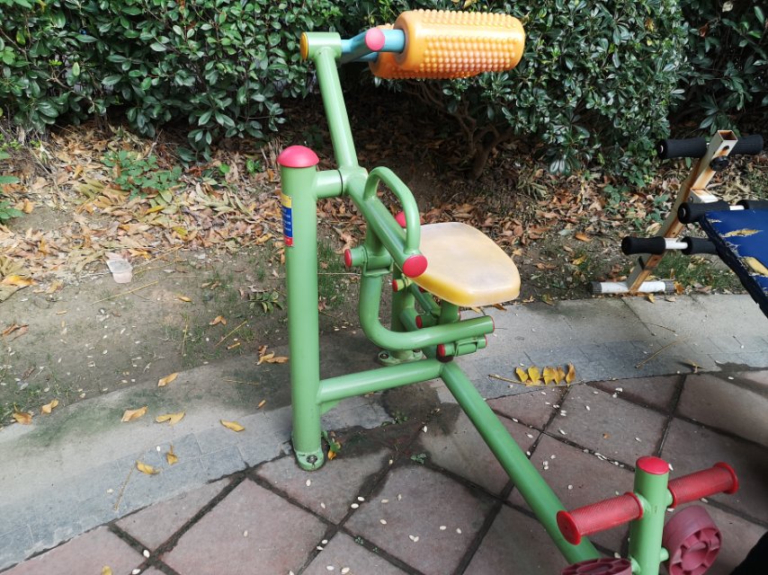 腹背鍛煉器 腹背鍛煉器