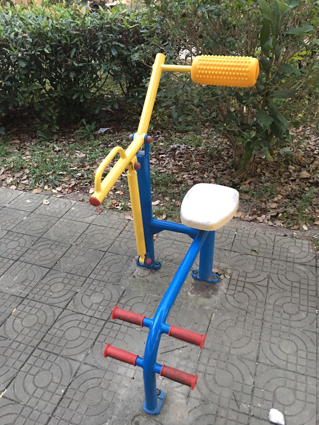 腹背鍛煉器 腹背鍛煉器