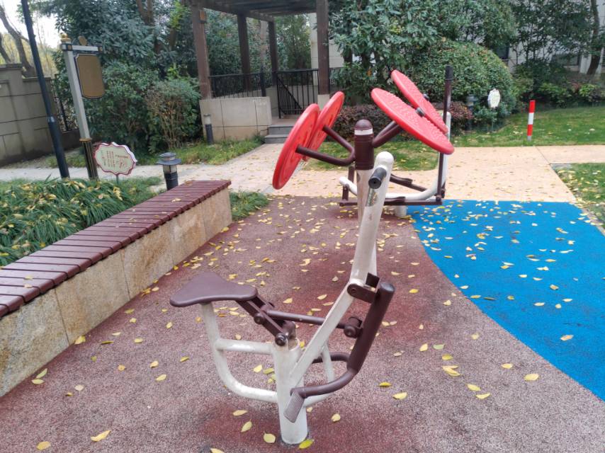 雙單路1509弄262號附近市民健身點