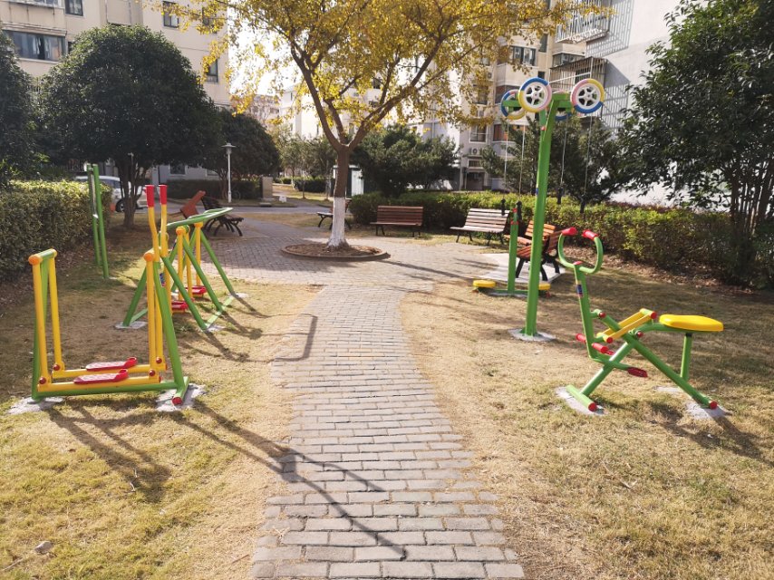 江苑居委健身苑點(diǎn)