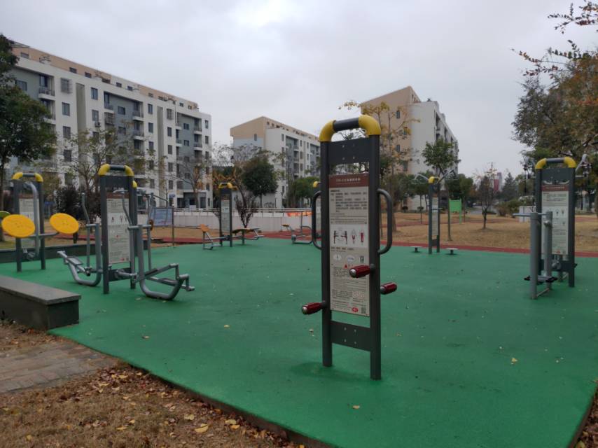 云繡苑847弄健身苑