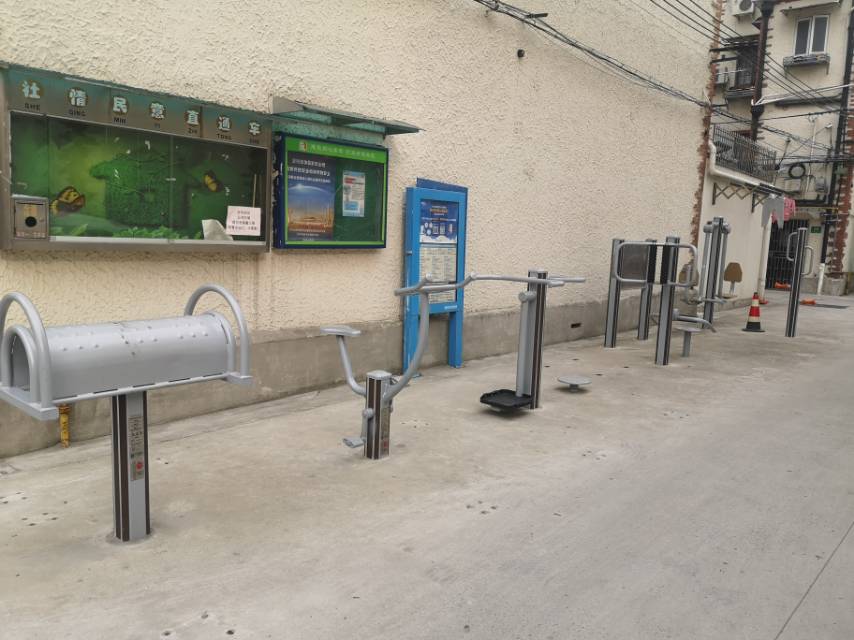 靜安區靜安寺街道景華居委健身點（華山路229弄）