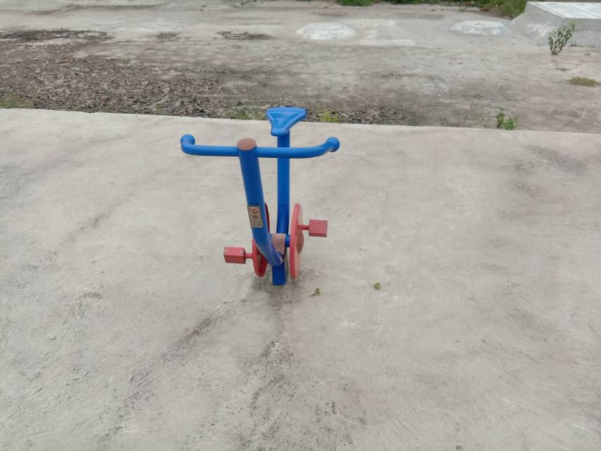 直立健身車 直立健身車