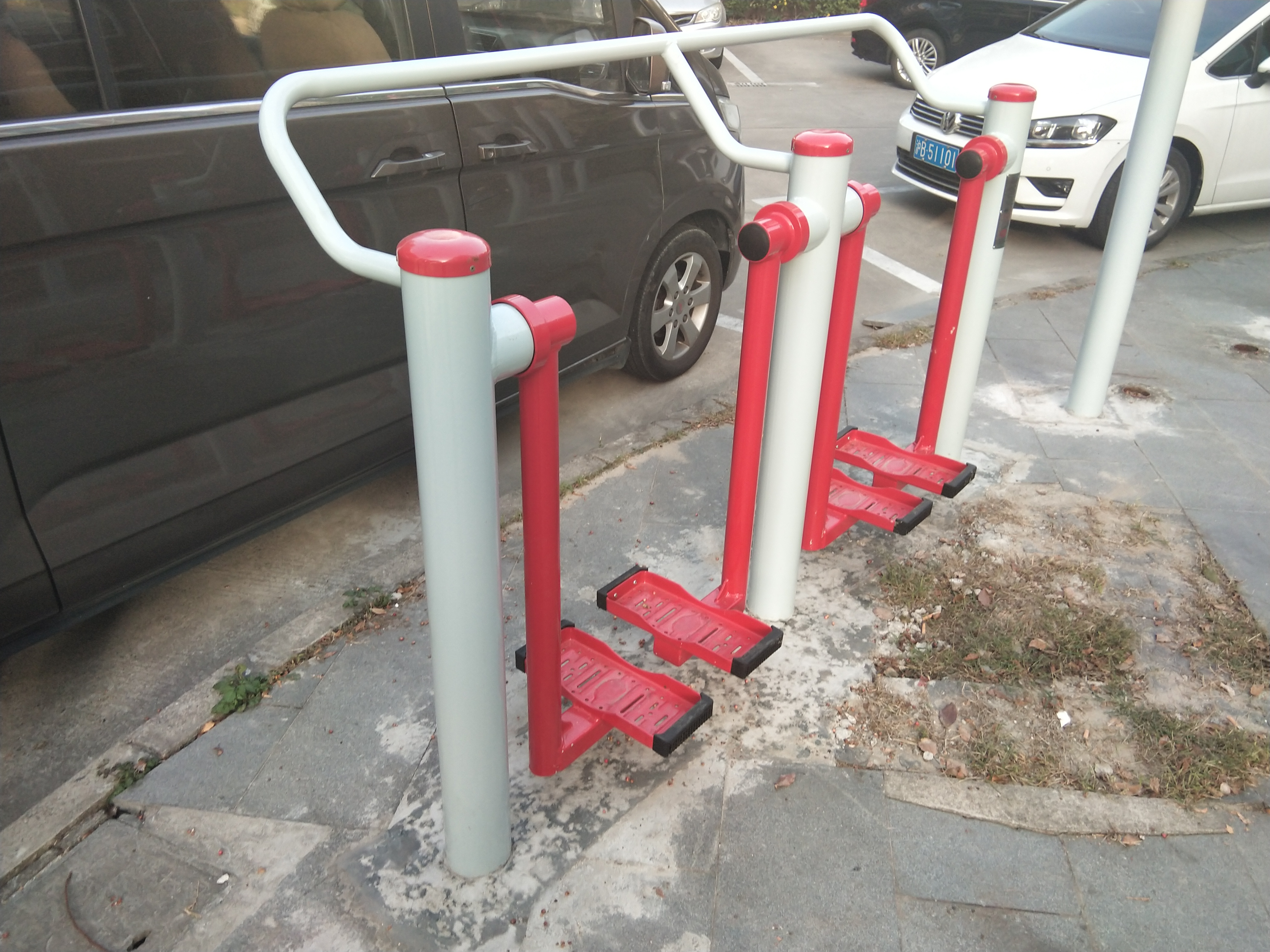 兩聯漫步機 兩聯漫步機