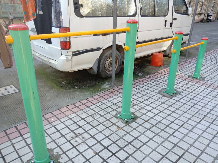 多聯(lián)壓腿架 多聯(lián)壓腿架