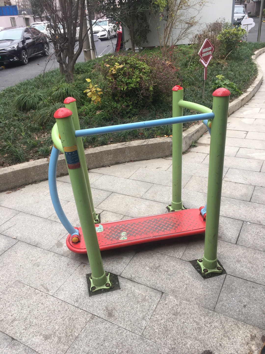 晃板健身器 晃板健身器