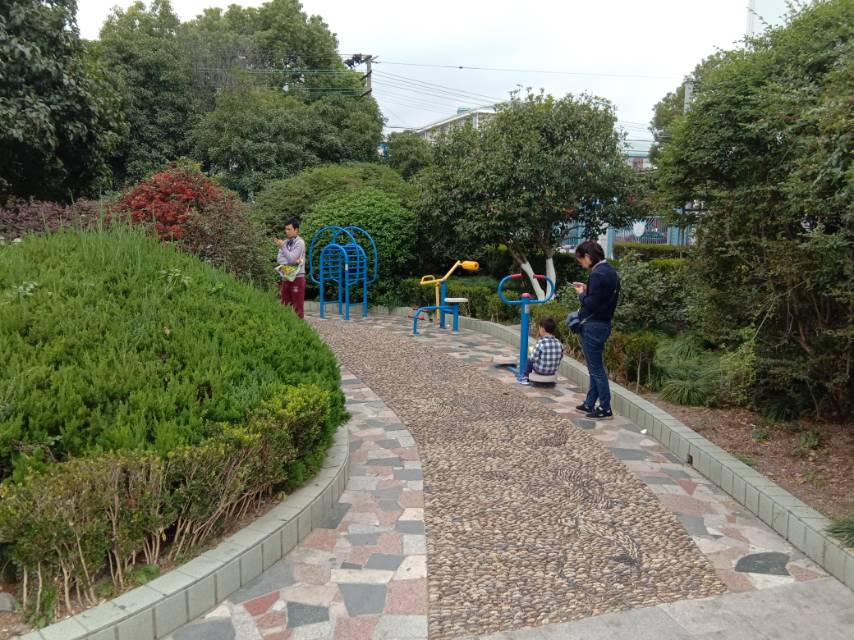 曹路社區(qū)文化活動(dòng)中心健身點(diǎn) 曹路社區(qū)文化活動(dòng)中心健身點(diǎn)