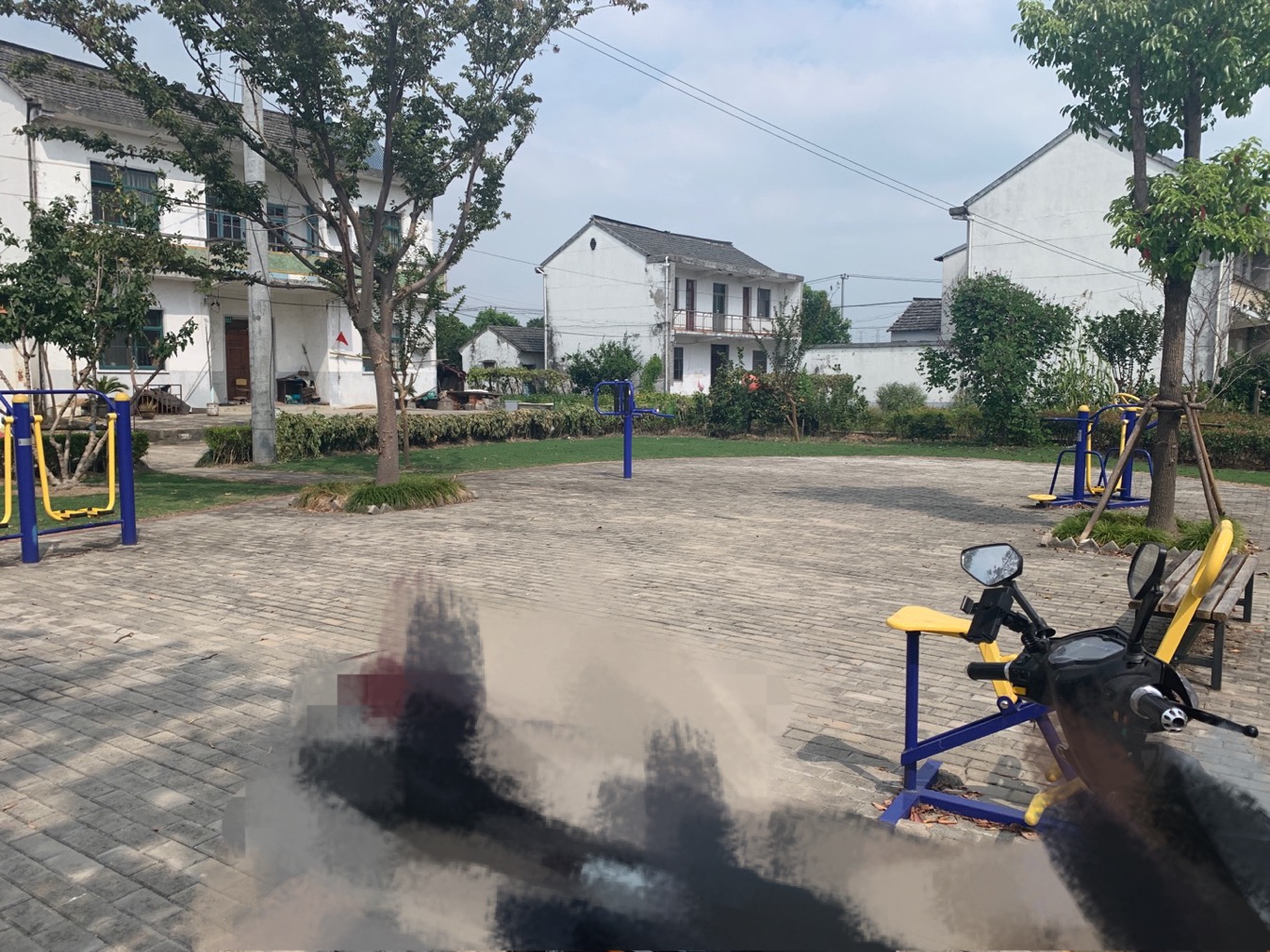 新源村5隊(duì) 新源村5隊(duì)