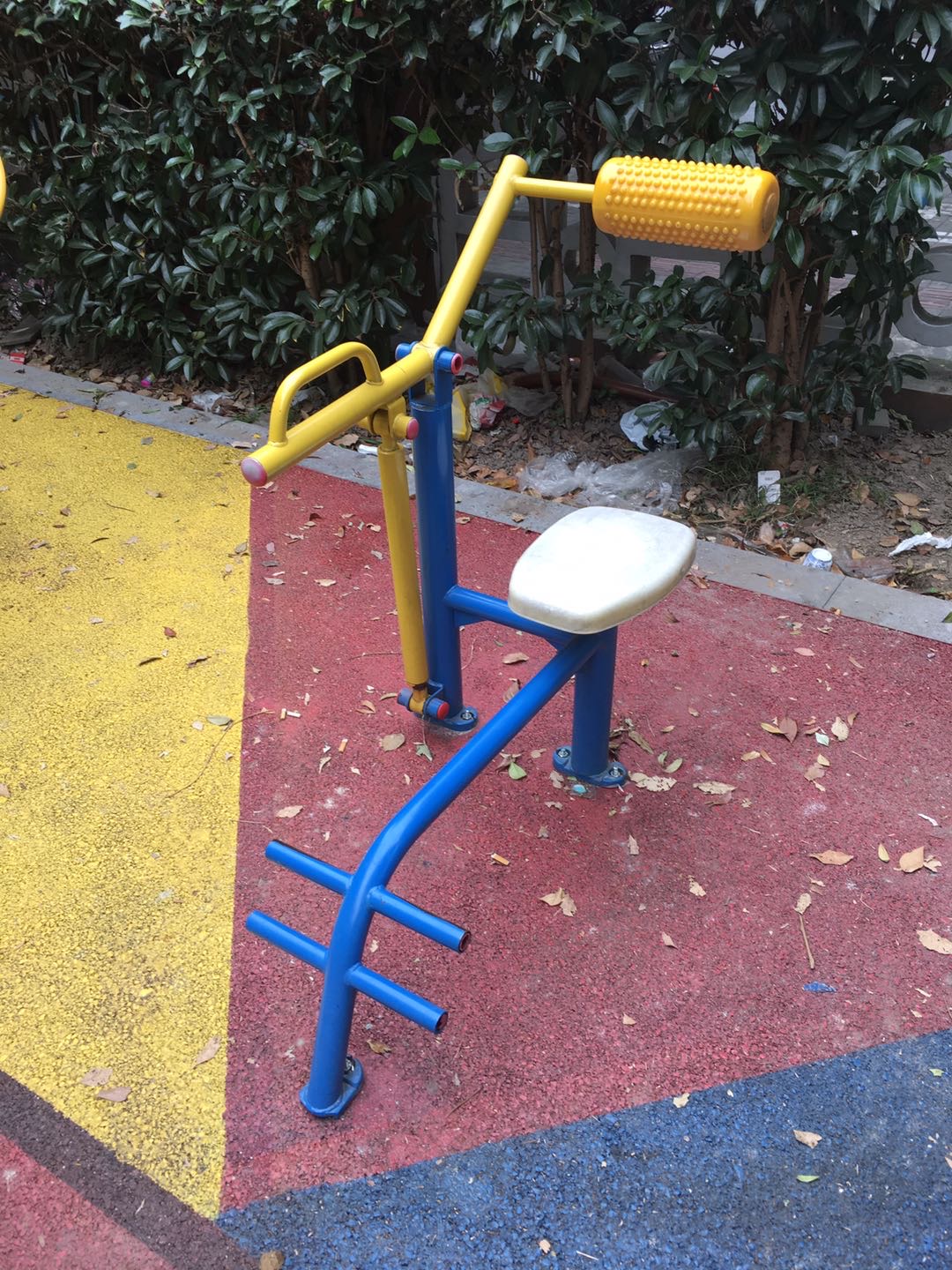 腹背鍛煉器 腹背鍛煉器