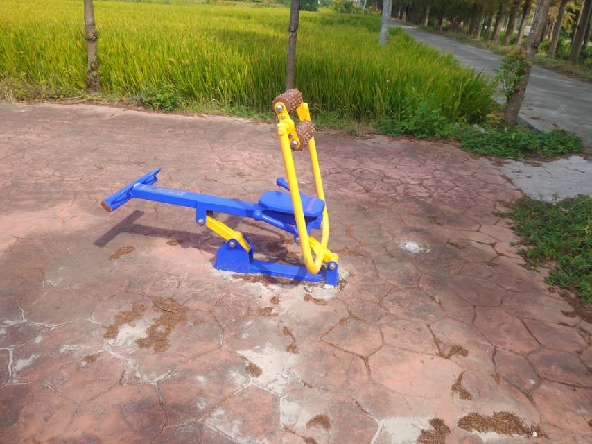 腹背屈伸訓練器