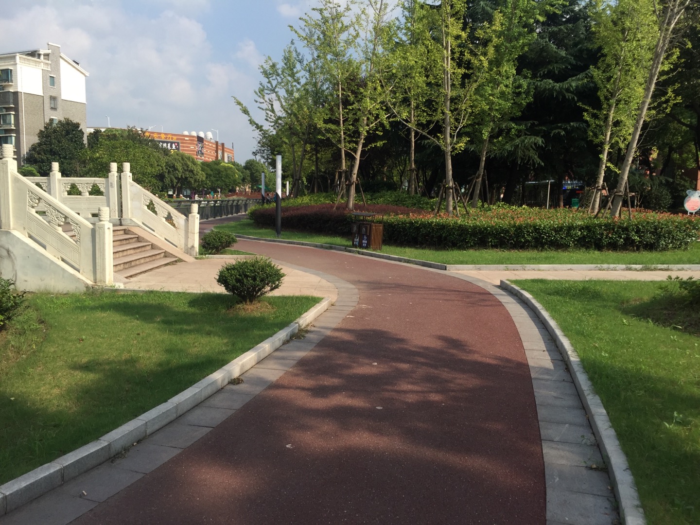 紀翟路健身步道 紀翟路健身步道