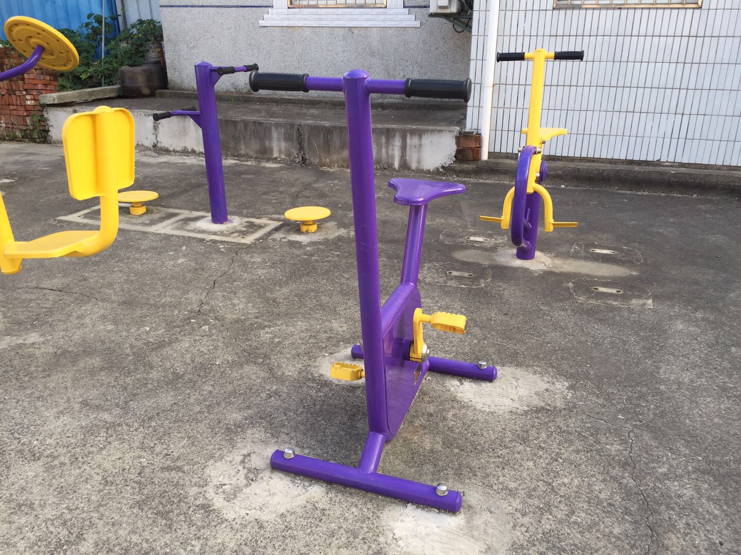 雙位健身車 雙位健身車