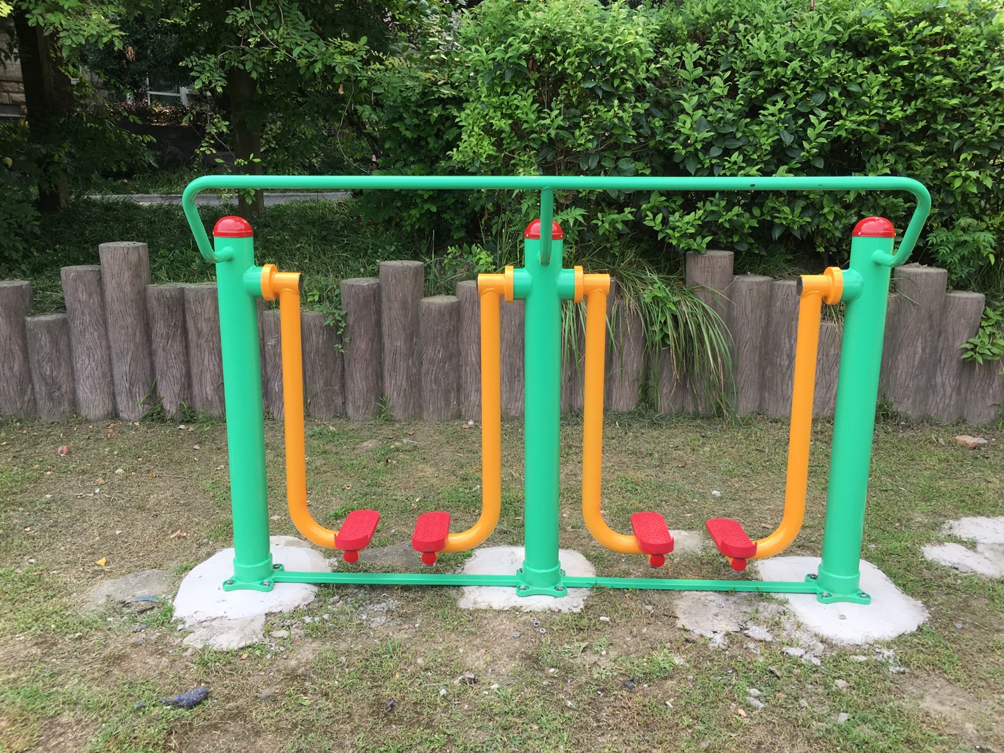兩聯漫步機