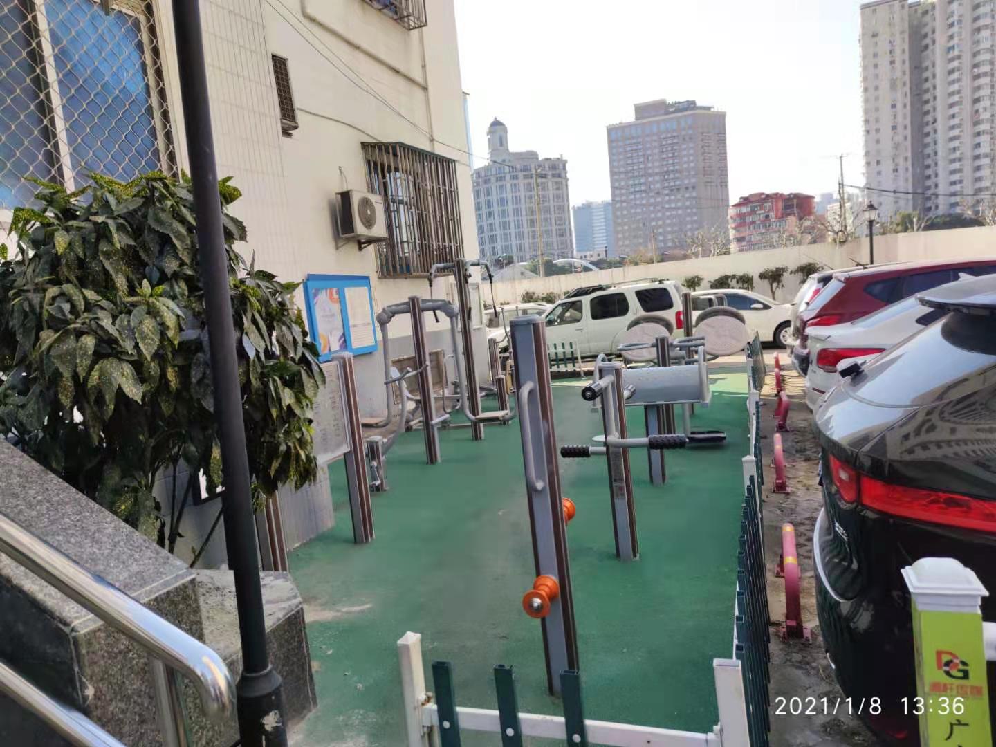 靜安區(qū)北站街道晉元居委健身點(diǎn)（ 晉元路88弄）