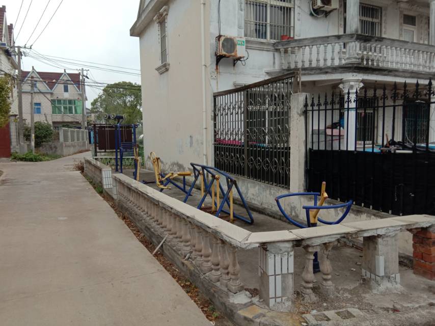 中泐10組健身點