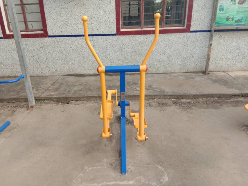 室外橢圓機 室外橢圓機