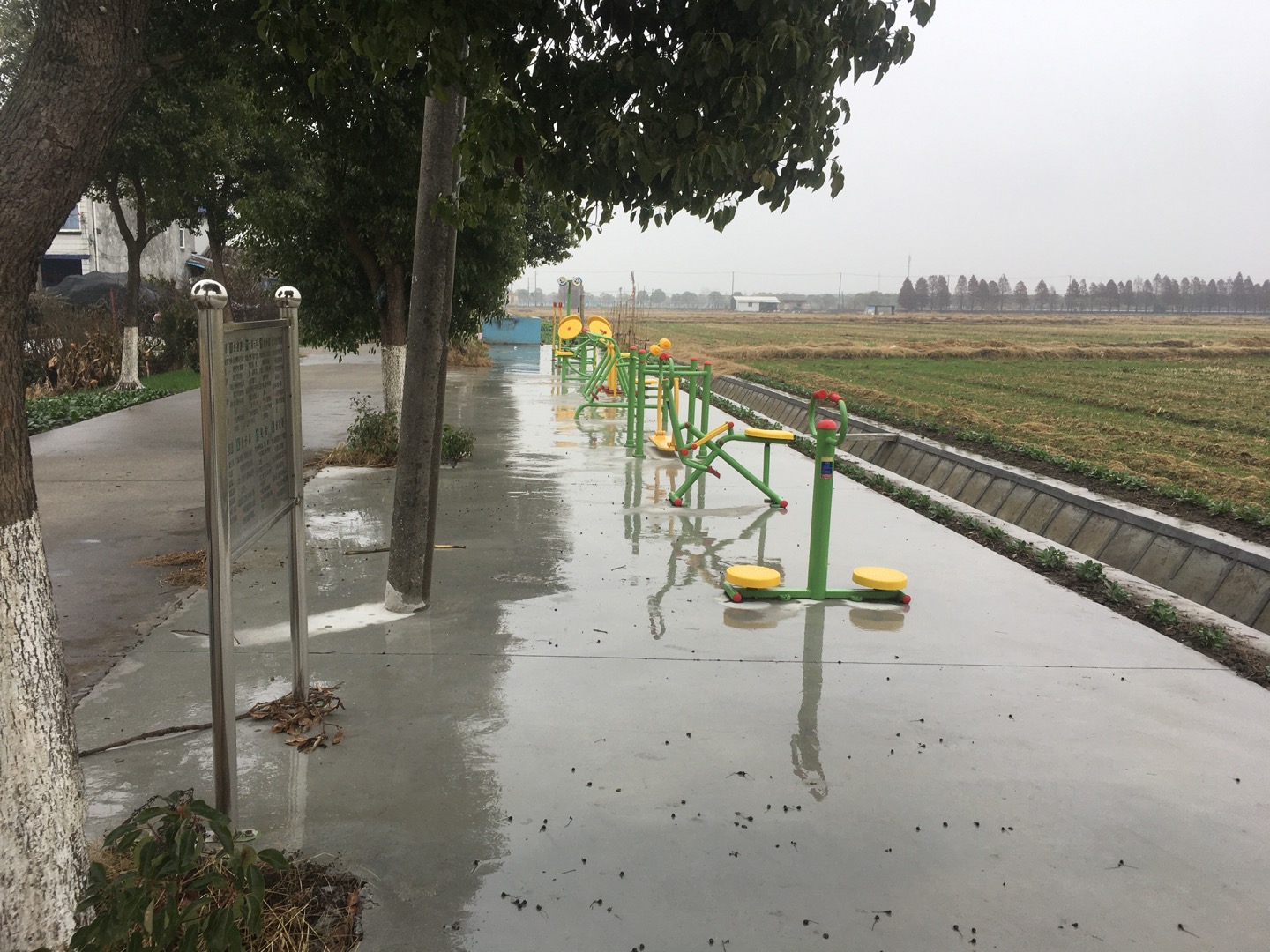 田黃村楊家浜隊(duì)健身點(diǎn)
