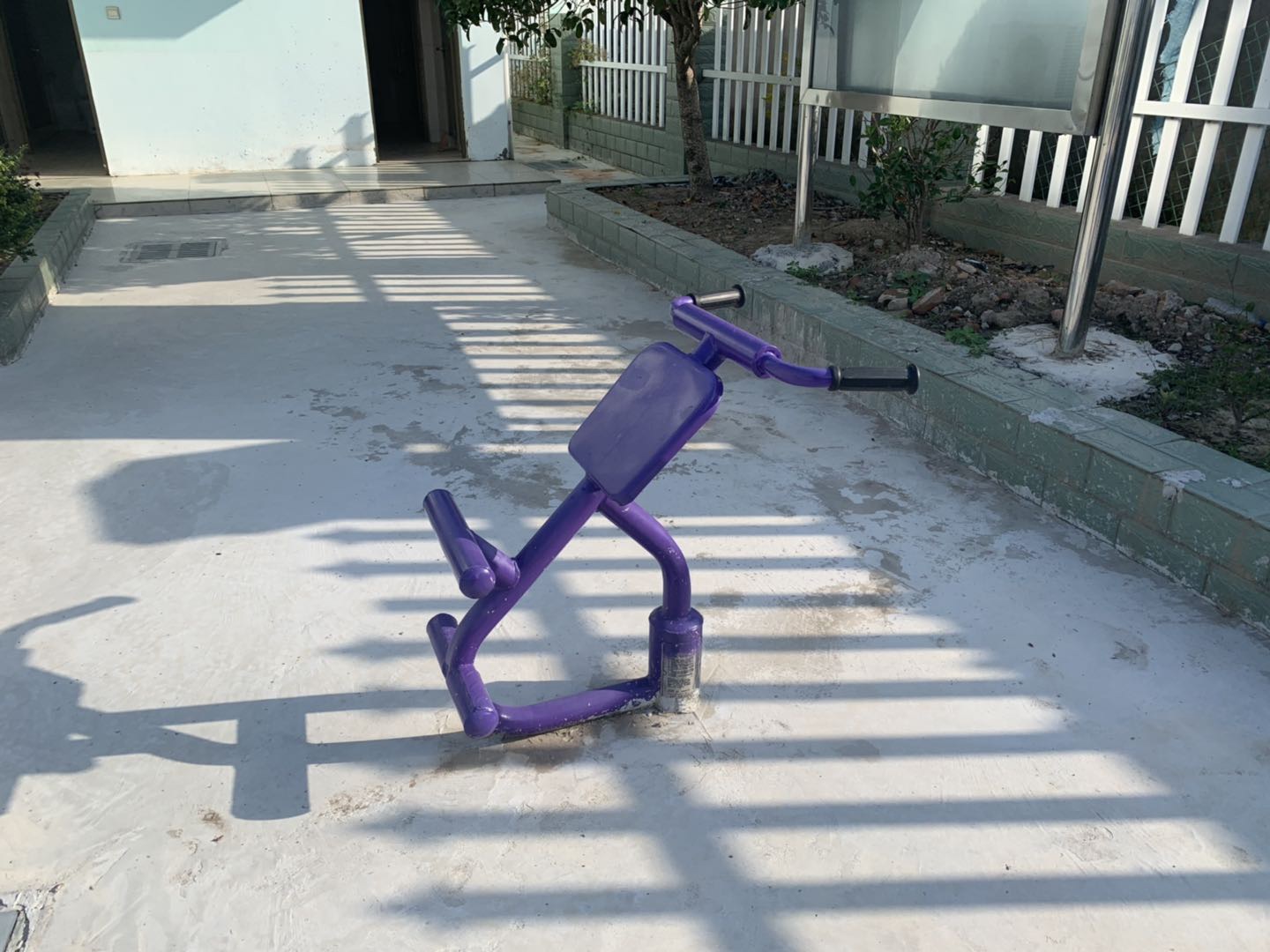 背肌訓練器 背肌訓練器
