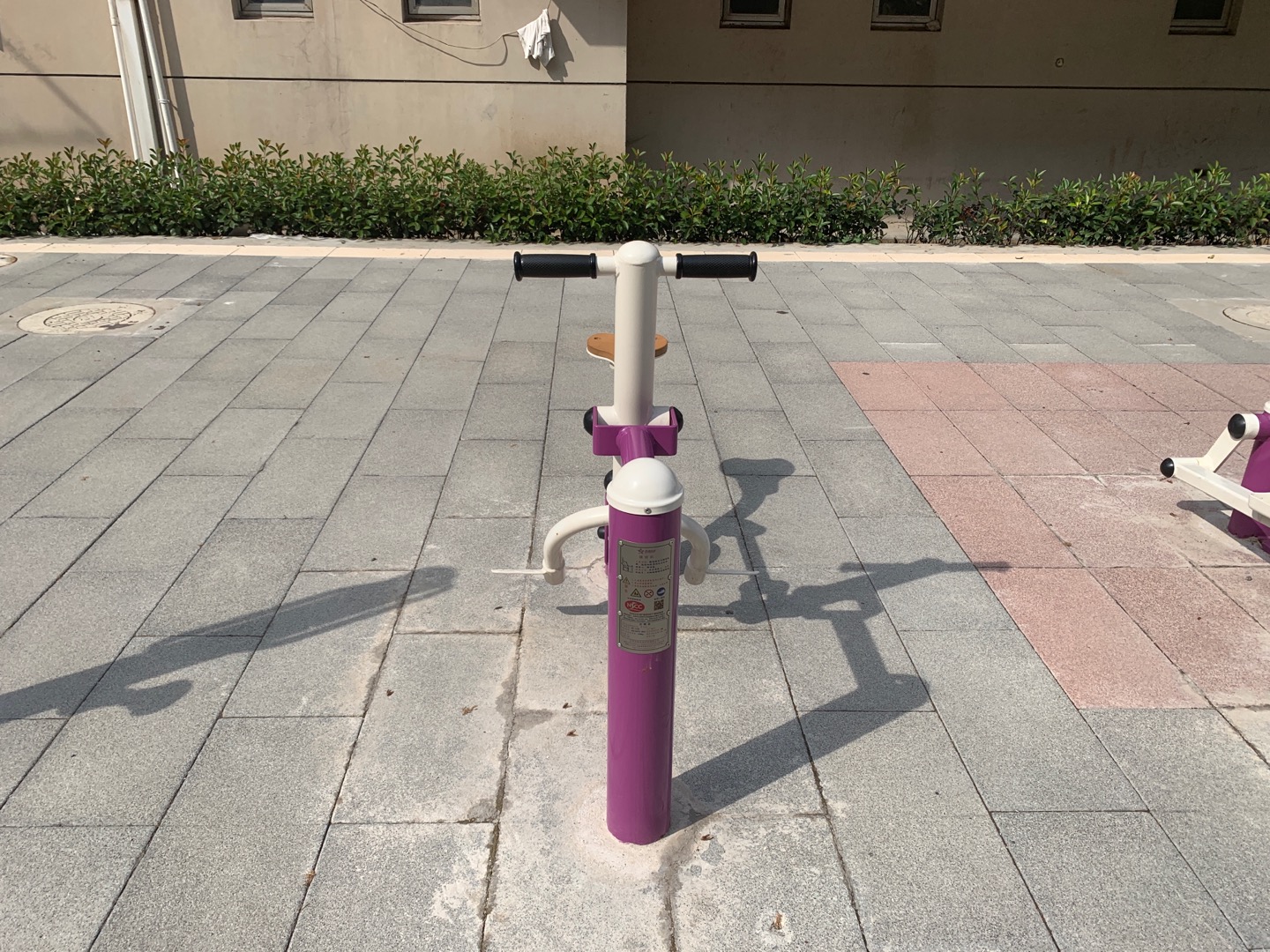 雙位健騎機