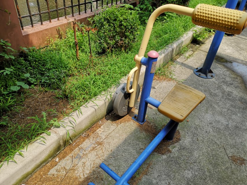 腹背鍛煉器 腹背鍛煉器