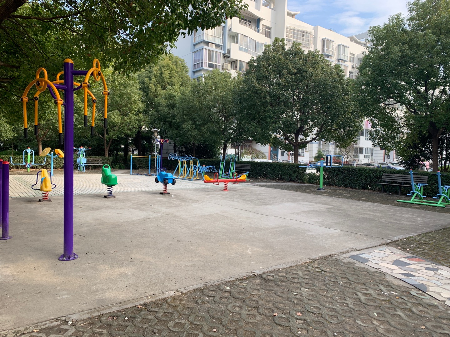 興東佳苑健身點