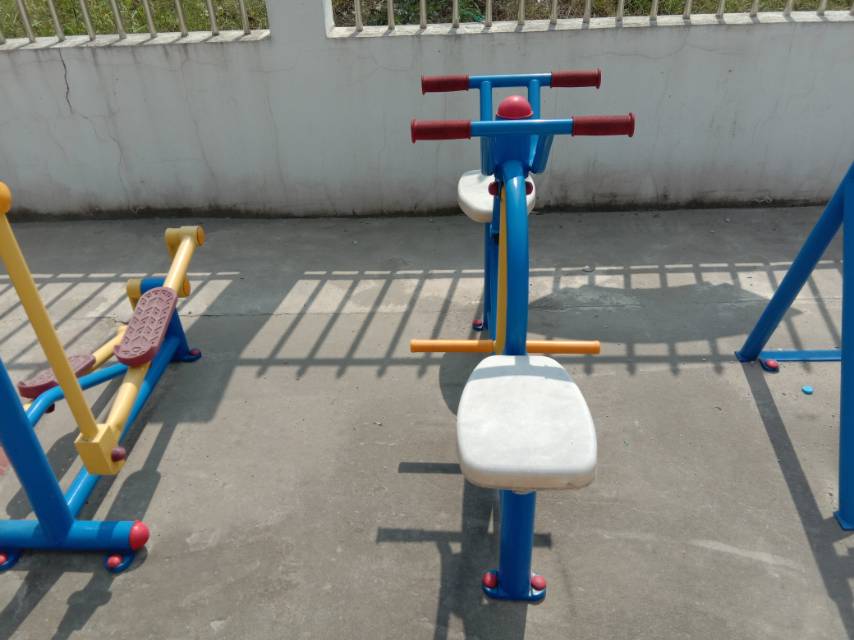 下肢康復器