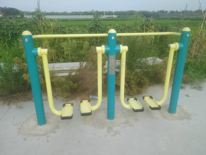 雙位太空漫步機