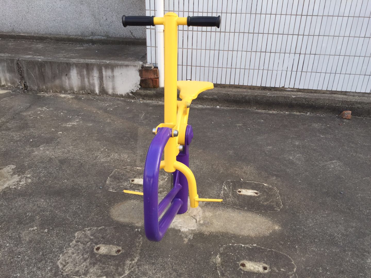 健騎機 健騎機