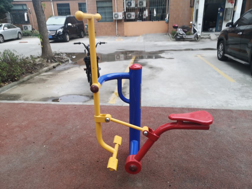 健騎機 健騎機