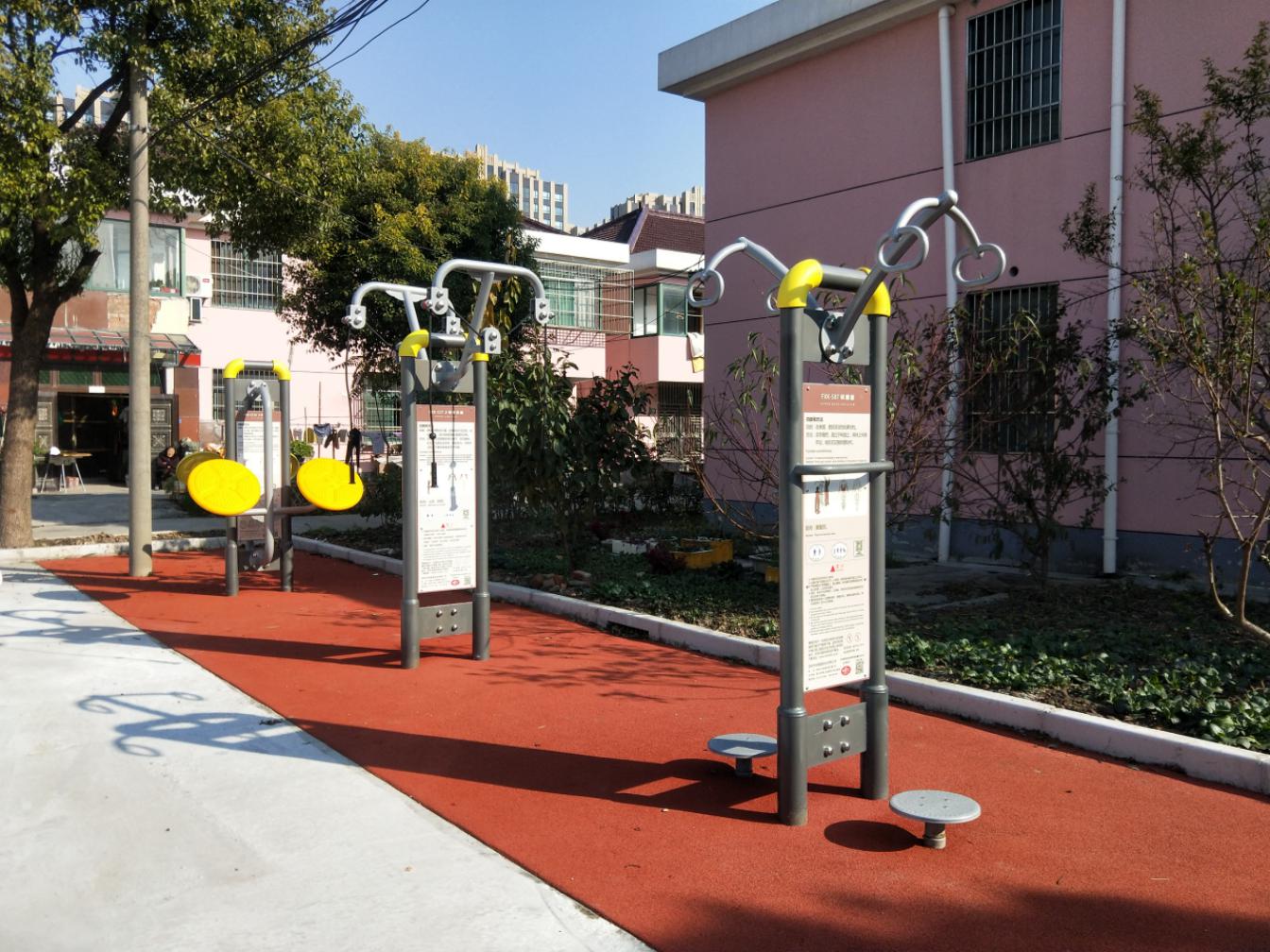 青村鎮(zhèn)姚家村市民益智健身點(diǎn)