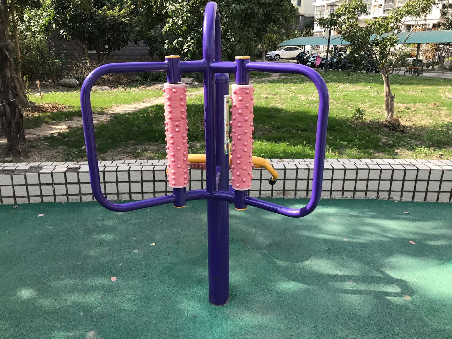 腰背按摩器 腰背按摩器
