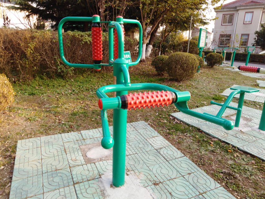 腰背按摩器 腰背按摩器